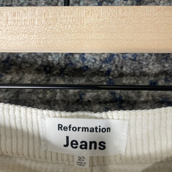 Reformation Cynthia Jeans Womens 23 High Rise Straight Corduroy Button Fly - Picture 5 of 7